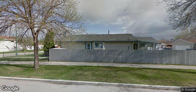 Larawan ng 3 Sorokin Street sa Winnipeg, Manitoba