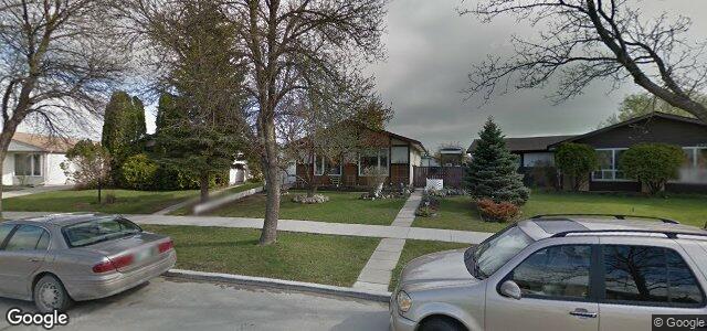 Larawan ng 301 Arthur Wright Crescent sa Winnipeg, Manitoba