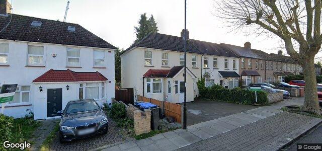 Larawan ng 31 Hood Avenue sa Winnipeg, Manitoba