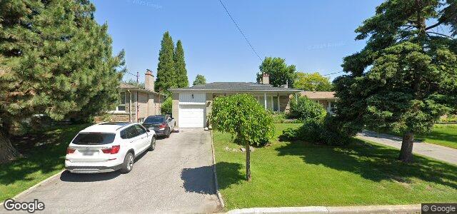 Larawan ng 32 Foxwarren Drive sa Winnipeg, Manitoba