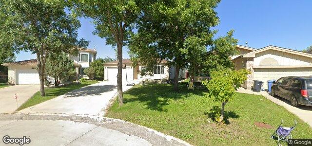 Larawan ng 32 Prelest Place sa Winnipeg, Manitoba