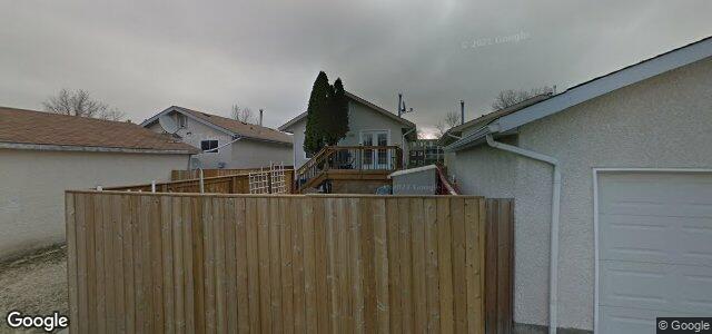 Larawan ng 326 Mandalay Drive sa Winnipeg, Manitoba