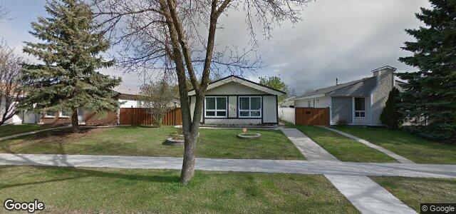 Larawan ng 329 Arthur Wright Crescent sa Winnipeg, Manitoba