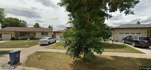 Photo of 34 Baker Bay in Winnipeg, Manitoba