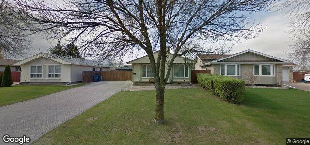 Larawan ng 350 Arthur Wright Crescent sa Winnipeg, Manitoba