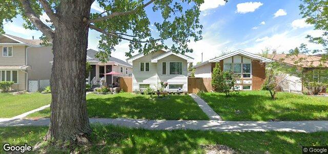 Larawan ng 352 Mandalay Drive sa Winnipeg, Manitoba