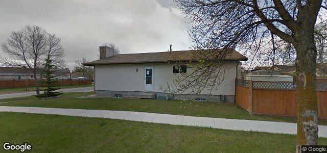 Larawan ng 386 Arthur Wright Crescent sa Winnipeg, Manitoba