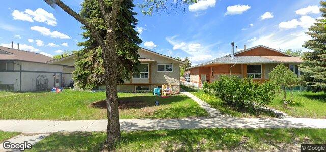 Photo of 390 Mandalay Drive in Winnipeg, Manitoba