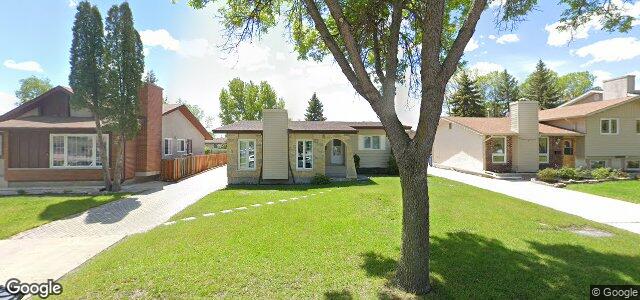 Larawan ng 42 Anglia Avenue sa Winnipeg, Manitoba