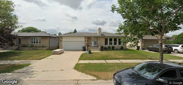 Larawan ng 42 Baker Bay sa Winnipeg, Manitoba