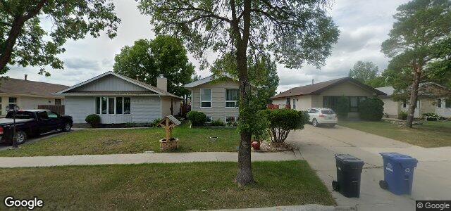 Photo of 43 Arthur Wright Crescent in Winnipeg, Manitoba