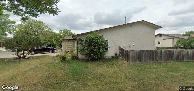 Larawan ng 43 Cail Bay sa Winnipeg, Manitoba