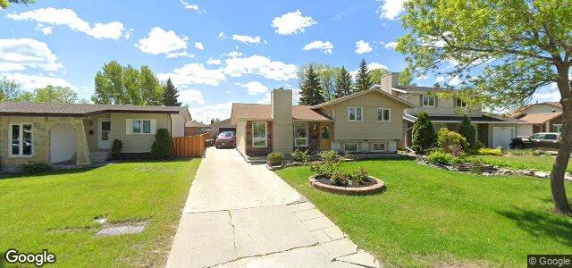 Larawan ng 46 Anglia Avenue sa Winnipeg, Manitoba