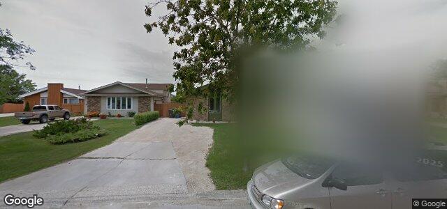 Larawan ng 46 Derbyshire Place sa Winnipeg, Manitoba