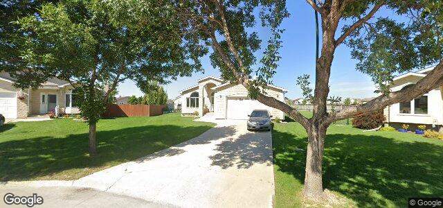 Photo of 47 Cirrus Close in Winnipeg, Manitoba