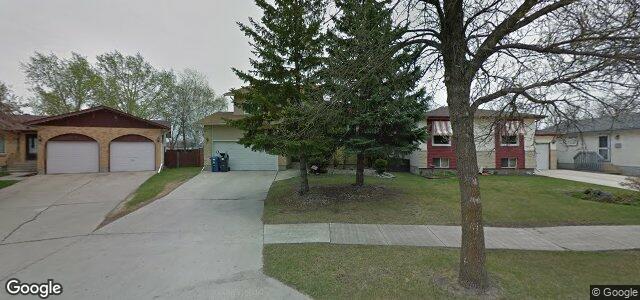Larawan ng 50 Bachman Bay sa Winnipeg, Manitoba