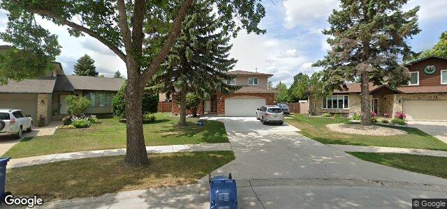 Larawan ng 50 Baker Bay sa Winnipeg, Manitoba