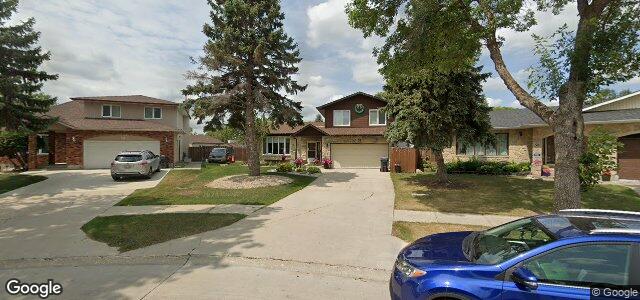 Larawan ng 54 Baker Bay sa Winnipeg, Manitoba