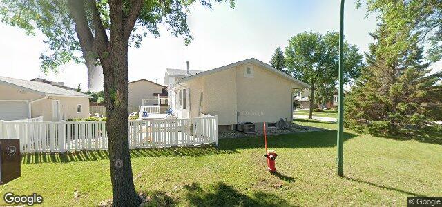 Larawan ng 58 Olford Crescent sa Winnipeg, Manitoba