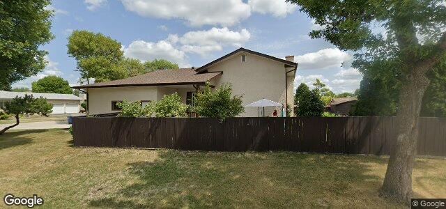 Larawan ng 59 Baker Bay sa Winnipeg, Manitoba