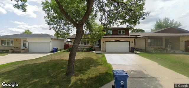 Larawan ng 63 Baker Bay sa Winnipeg, Manitoba