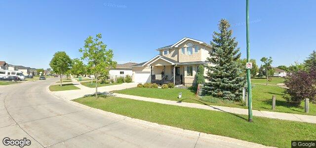 Larawan ng 63 Foxwarren Drive sa Winnipeg, Manitoba