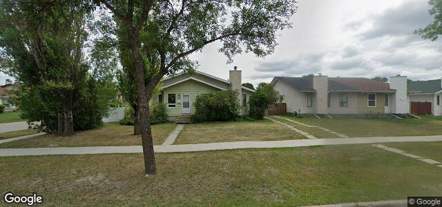 Larawan ng 640 Adsum Drive sa Winnipeg, Manitoba