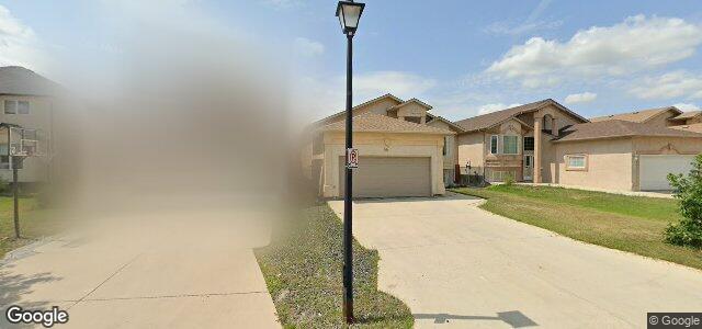 Photo of 66 Sewa Crescent in Winnipeg, Manitoba