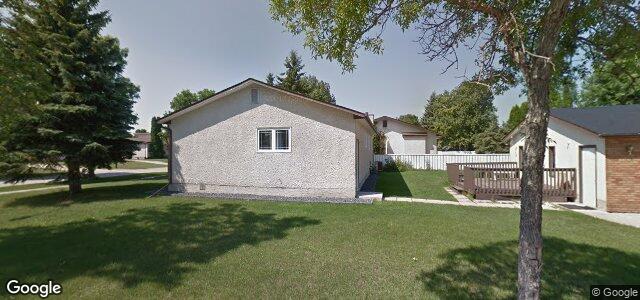Larawan ng 66 Streilein Crescent sa Winnipeg, Manitoba