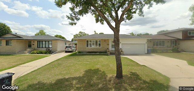 Larawan ng 67 Baker Bay sa Winnipeg, Manitoba