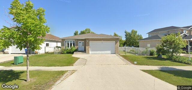 Larawan ng 69 Foxwarren Drive sa Winnipeg, Manitoba