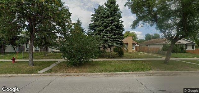 Larawan ng 713 Adsum Drive sa Winnipeg, Manitoba