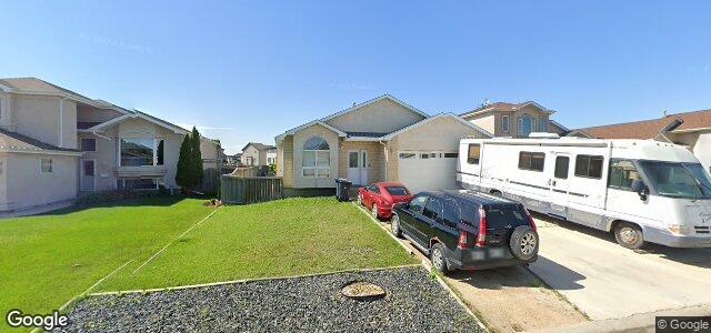 Larawan ng 72 Foxwarren Drive sa Winnipeg, Manitoba