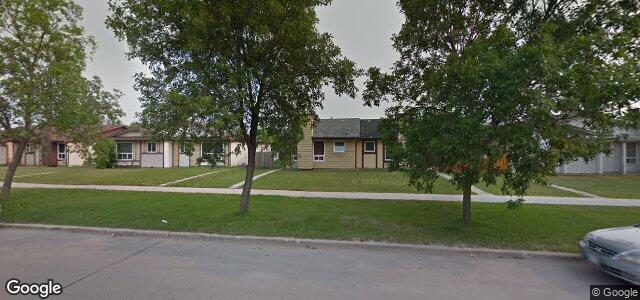 Larawan ng 745 Adsum Drive sa Winnipeg, Manitoba