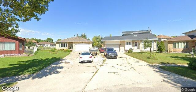 Larawan ng 75 Olford Crescent sa Winnipeg, Manitoba