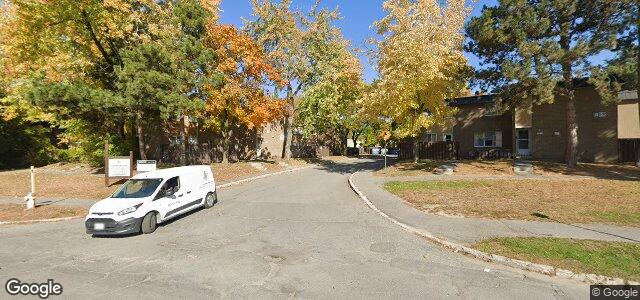 Larawan ng 83 Ritchie Street sa Winnipeg, Manitoba