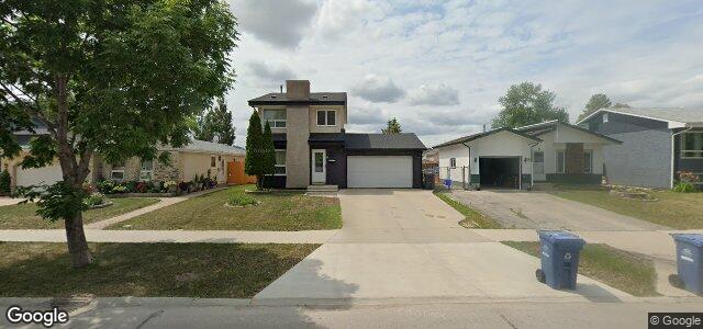 Larawan ng 84 Leahcrest Crescent sa Winnipeg, Manitoba