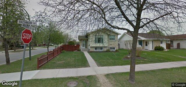 Larawan ng 90 Bachman Bay sa Winnipeg, Manitoba