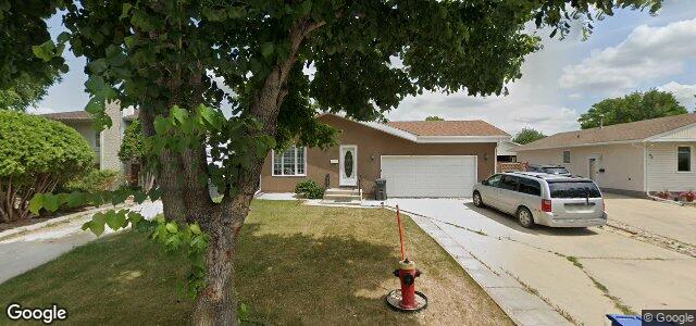Larawan ng 97 Leahcrest Crescent sa Winnipeg, Manitoba