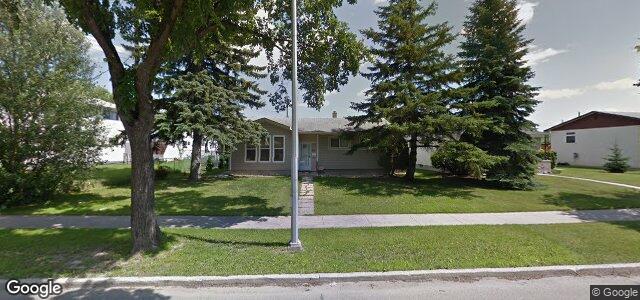 Larawan ng 1127 Salter Street sa Winnipeg, Manitoba