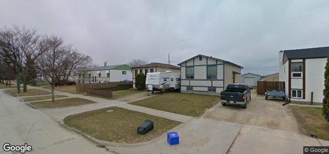 Larawan ng 1326 Aikins Street sa Winnipeg, Manitoba