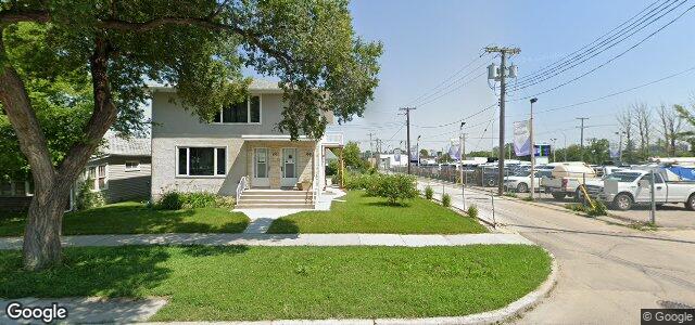 Larawan ng 201 Templeton Avenue sa Winnipeg, Manitoba