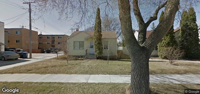 Larawan ng 218 Newton Avenue sa Winnipeg, Manitoba