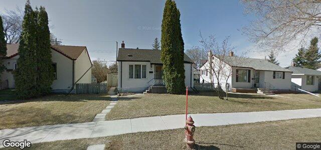 Larawan ng 224 Newton Avenue sa Winnipeg, Manitoba