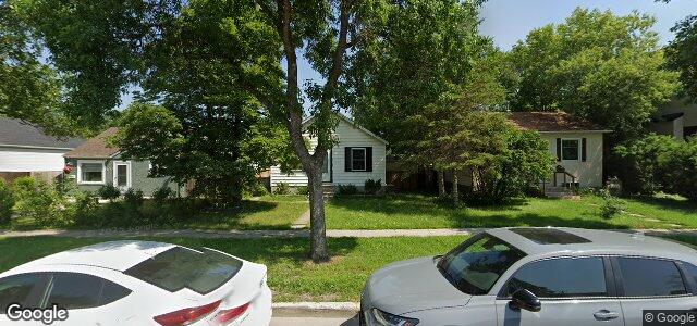 Larawan ng 225 Leila Avenue sa Winnipeg, Manitoba
