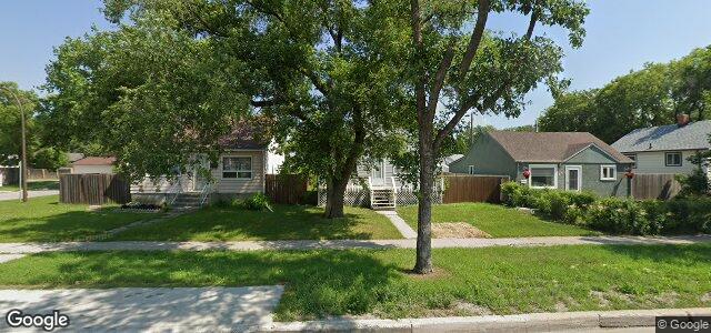 Larawan ng 233 Leila Avenue sa Winnipeg, Manitoba