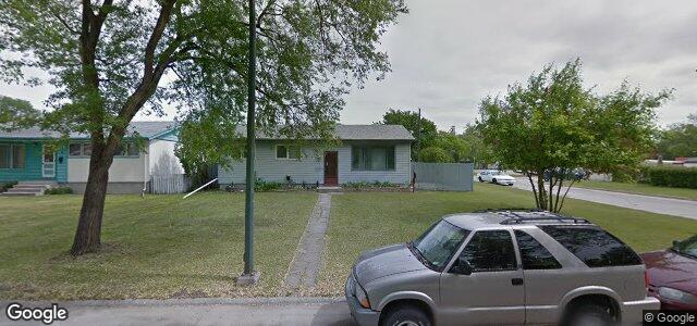 Larawan ng 255 Newton Avenue sa Winnipeg, Manitoba