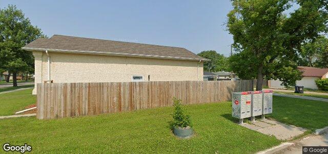 Larawan ng 257 Leila Avenue sa Winnipeg, Manitoba