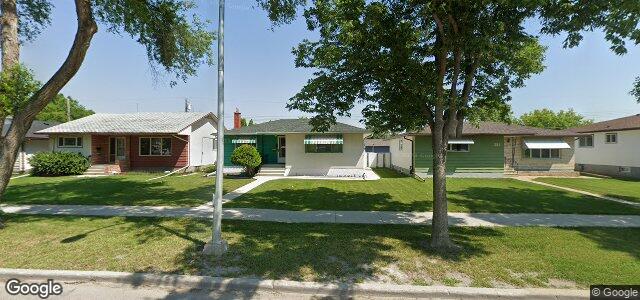 Larawan ng 289 Templeton Avenue sa Winnipeg, Manitoba