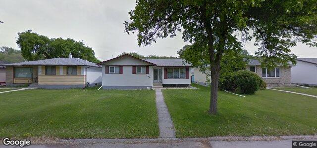 Larawan ng 295 Newton Avenue sa Winnipeg, Manitoba